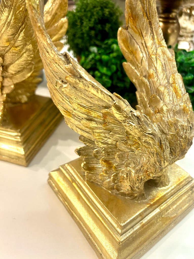 Wing Bookends