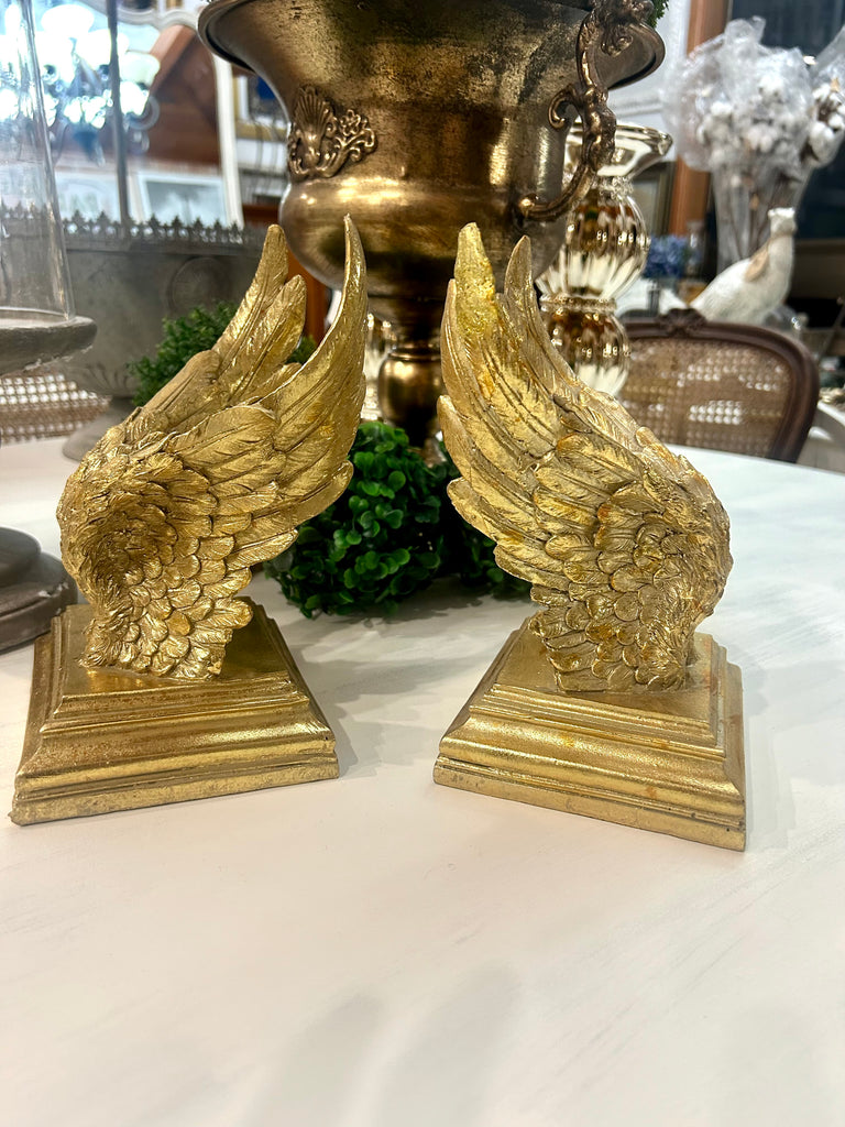 Wing Bookends