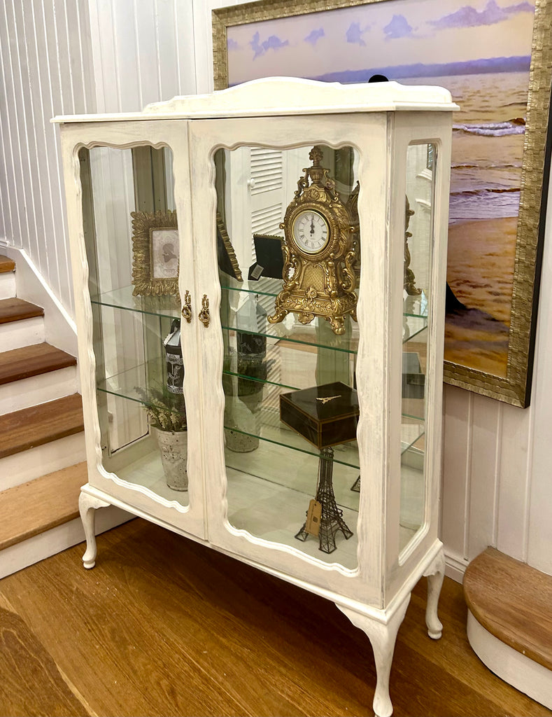 Vintage Queen Anne Display Cabinet